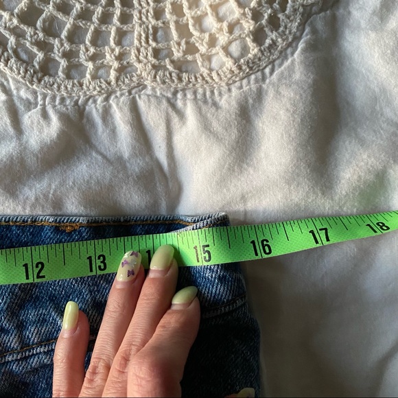 [LEVIS] VINTAGE 585 LIGHT MEDIUM WASH JEANS - Picture 7 of 10